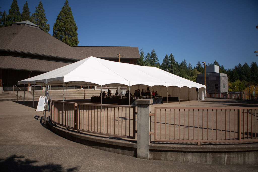 Open_plaza_with_white_tent