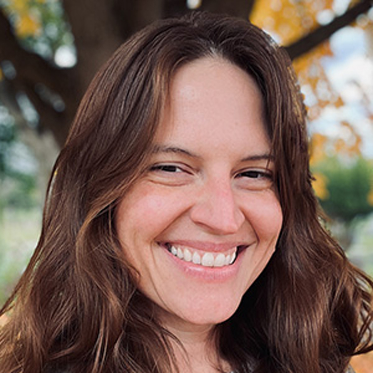 Lauren-Cooper-2026-sq Lauren Cooper 2026 sq.